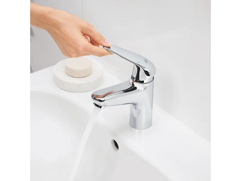 Robinet lave-mains GROHE Swift ouverture eau froide chromé