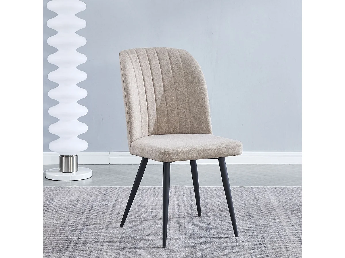 Conjunto de comedor mesa Yuri + 4 sillas Rory