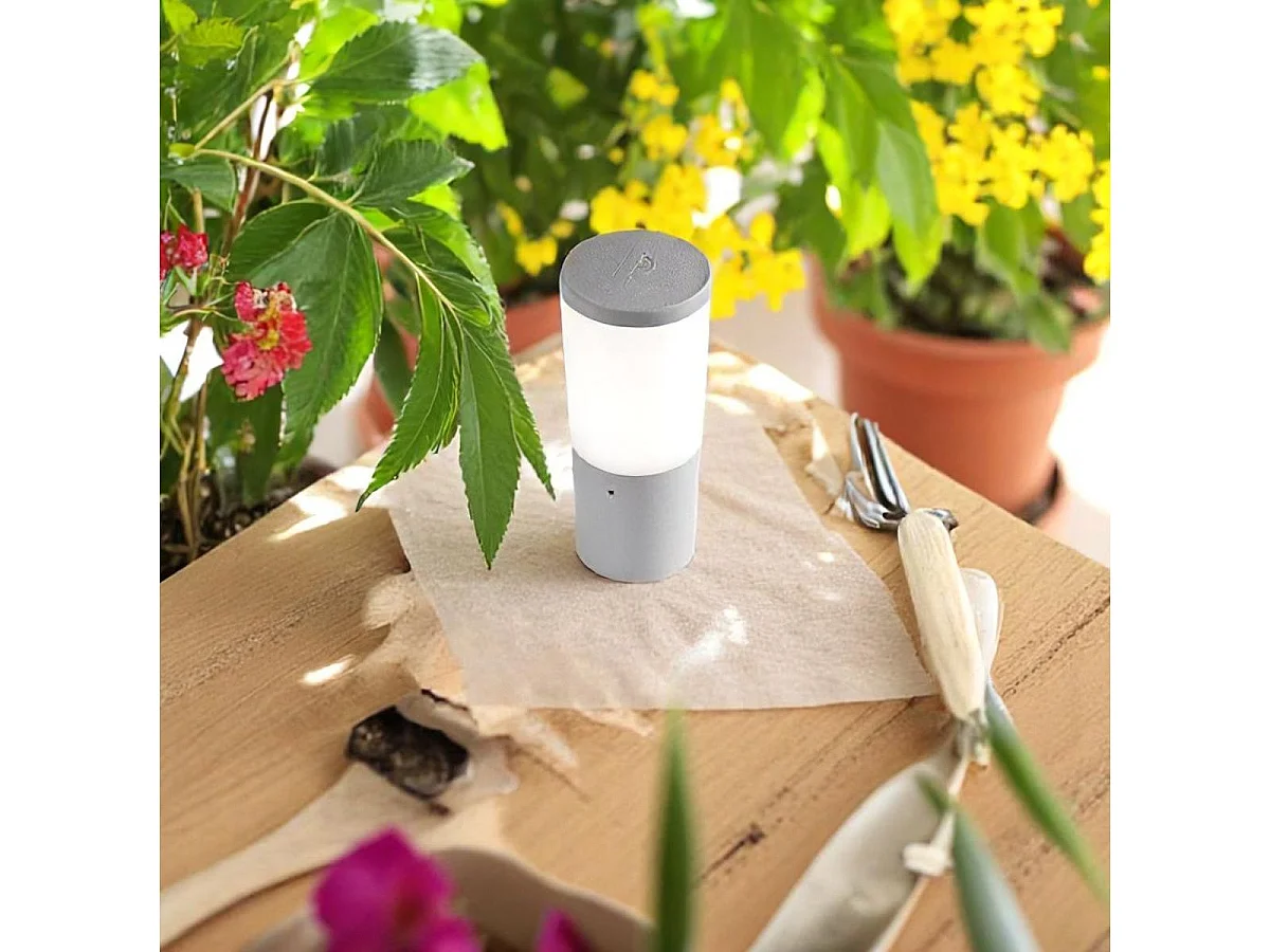 Farola Amelia Fumagalli 8,5W 3 colores LED gris Ø10x25 cm