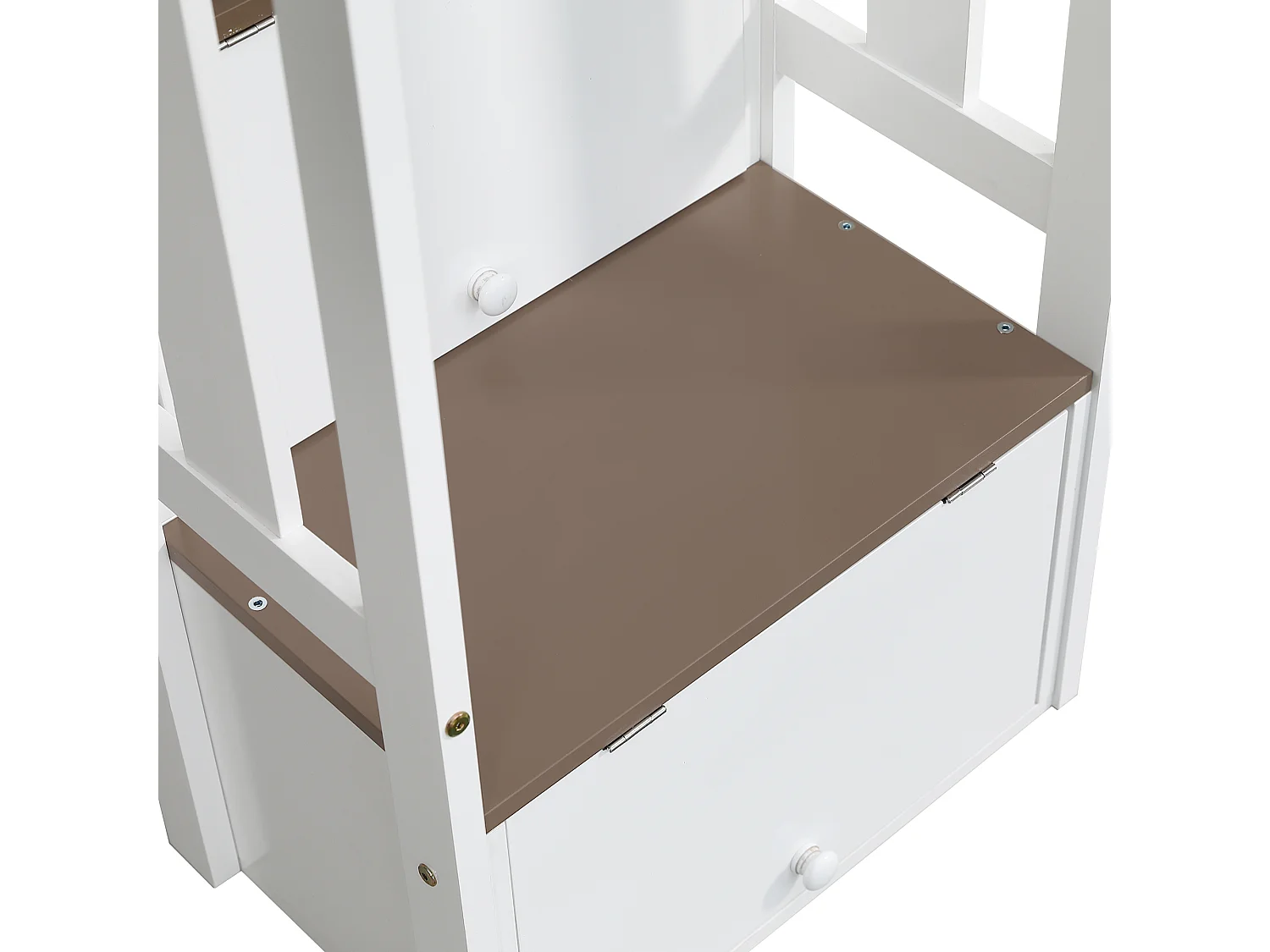 Cama alta de 90x200 cm em branco e castanho - Com escorrega, escada e espaço para arrumação - Madeira de pinho e MDF