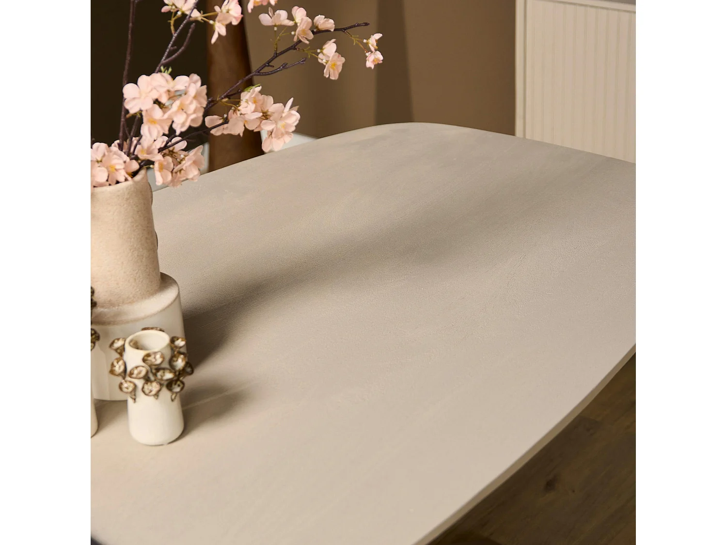 Table à manger bois sable bords arrondis 240 cm CORTINA
