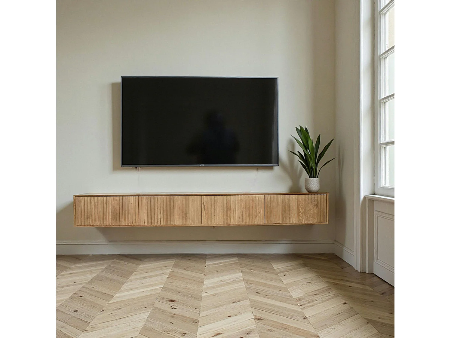 Meuble TV suspendu bois 4 portes rainurées 240 cm CORTINA