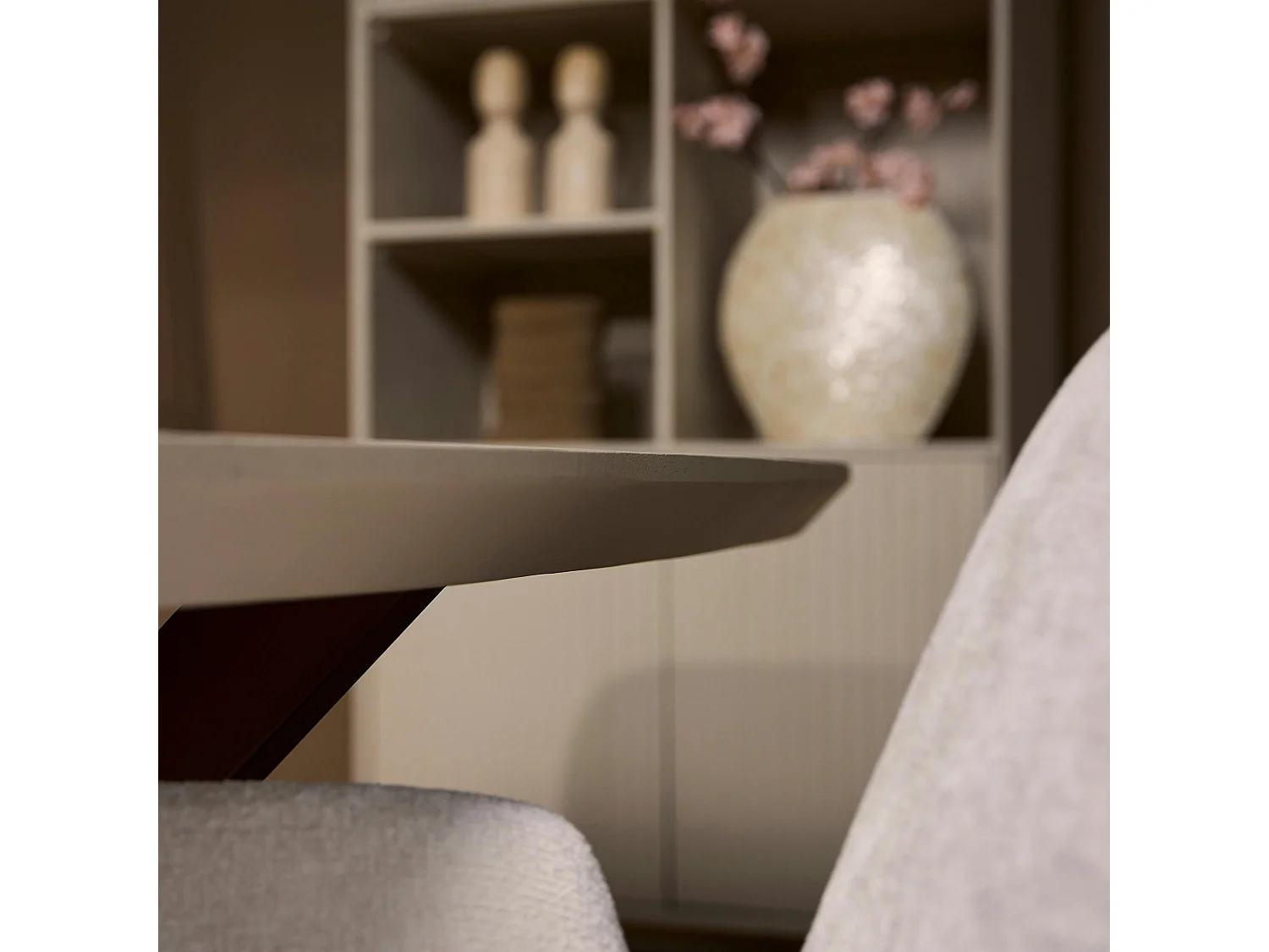 Table à manger bois sable bords arrondis 200 cm CORTINA