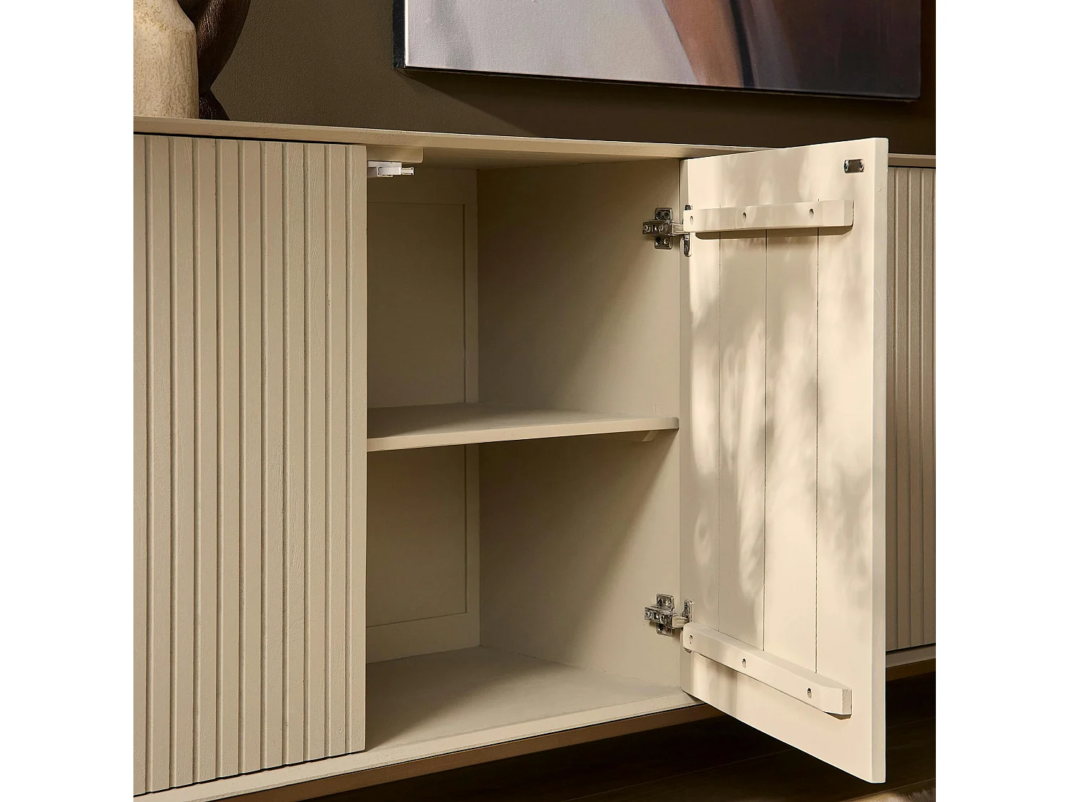 Buffet bois beige 4 portes rainurées 210 cm CORTINA