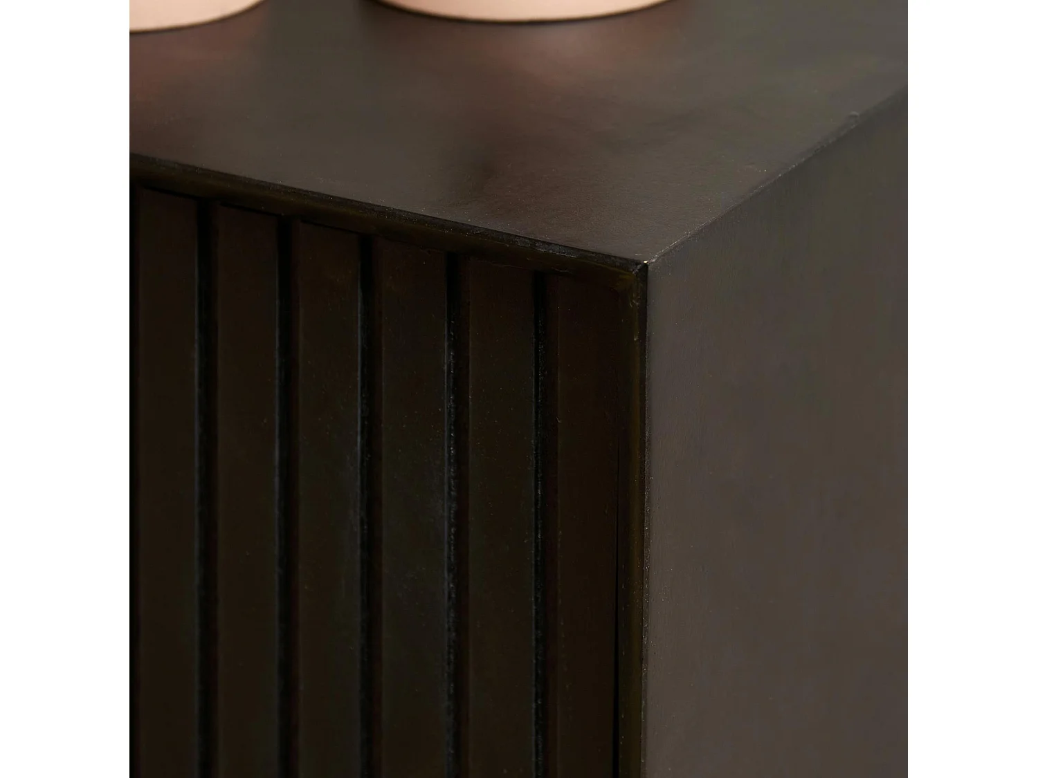 Meuble TV suspendu bois noir 4 portes rainurées 240 cm CORTINA