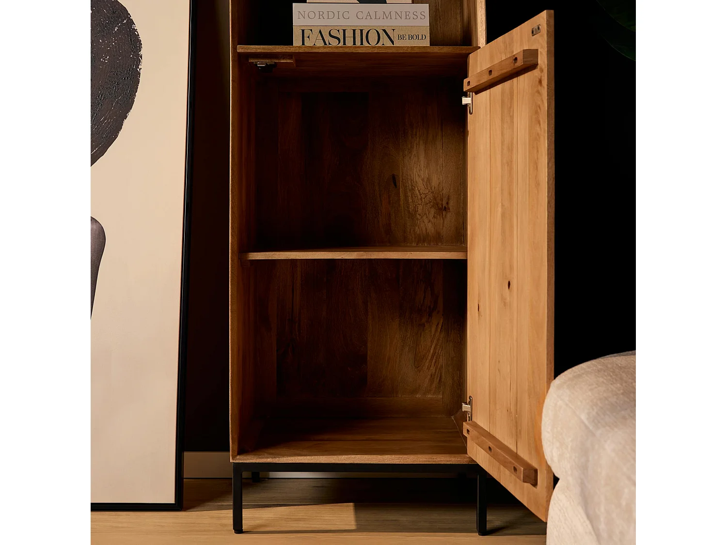 Colonne salon bois 1 porte rainurée CORTINA