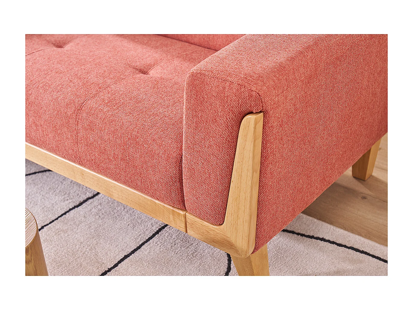 Sofá nórdico 2 plazas de tela terracota y madera clara FJORD