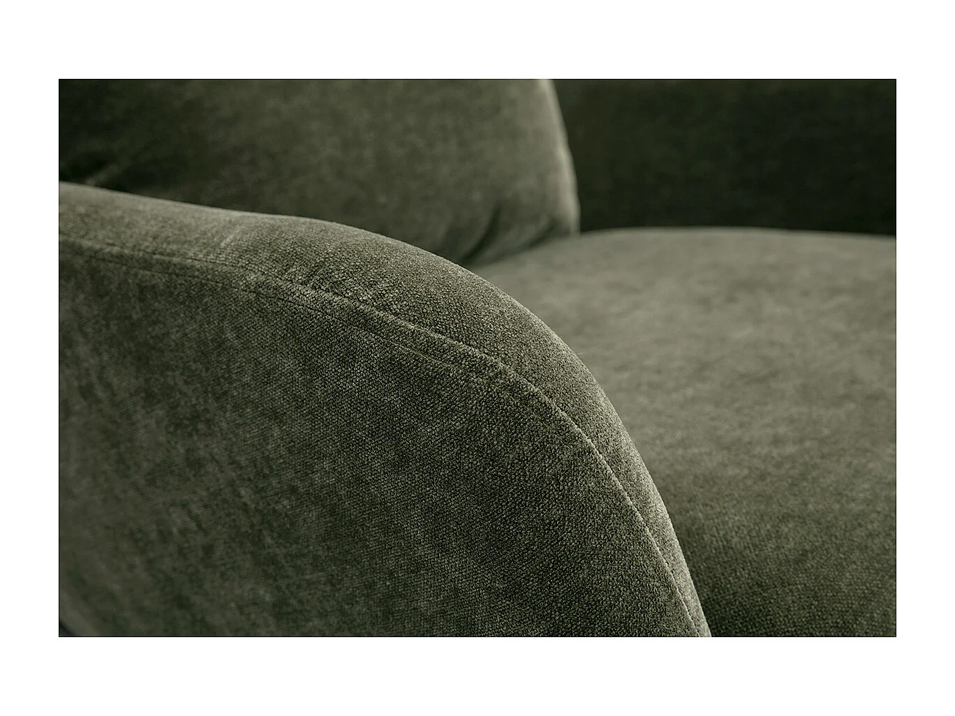 Sillón de diseño en tela efecto terciopelo verde kaki y metal negro MAXINE