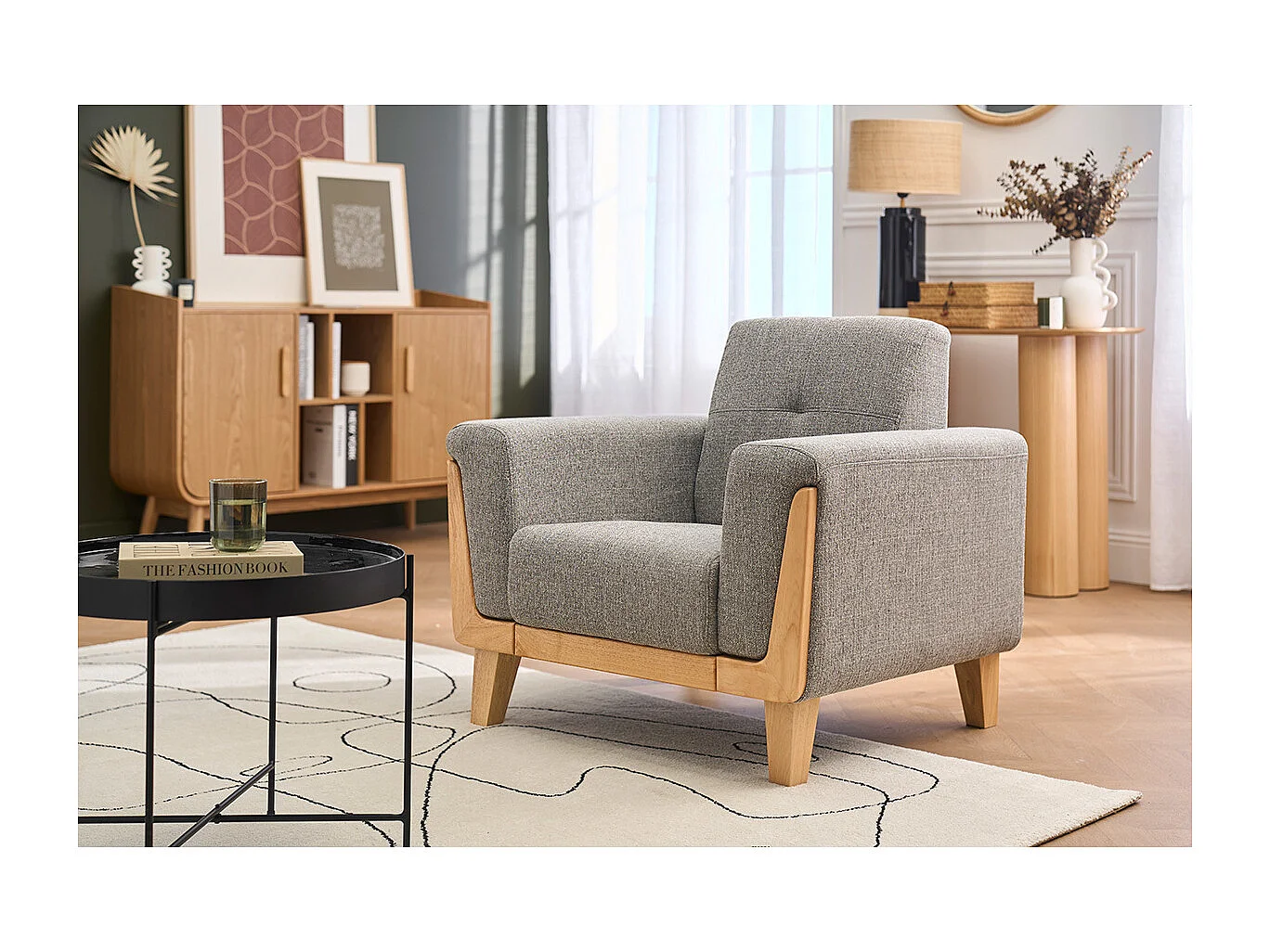 Fauteuil scandinave en tissu gris et bois clair FJORD