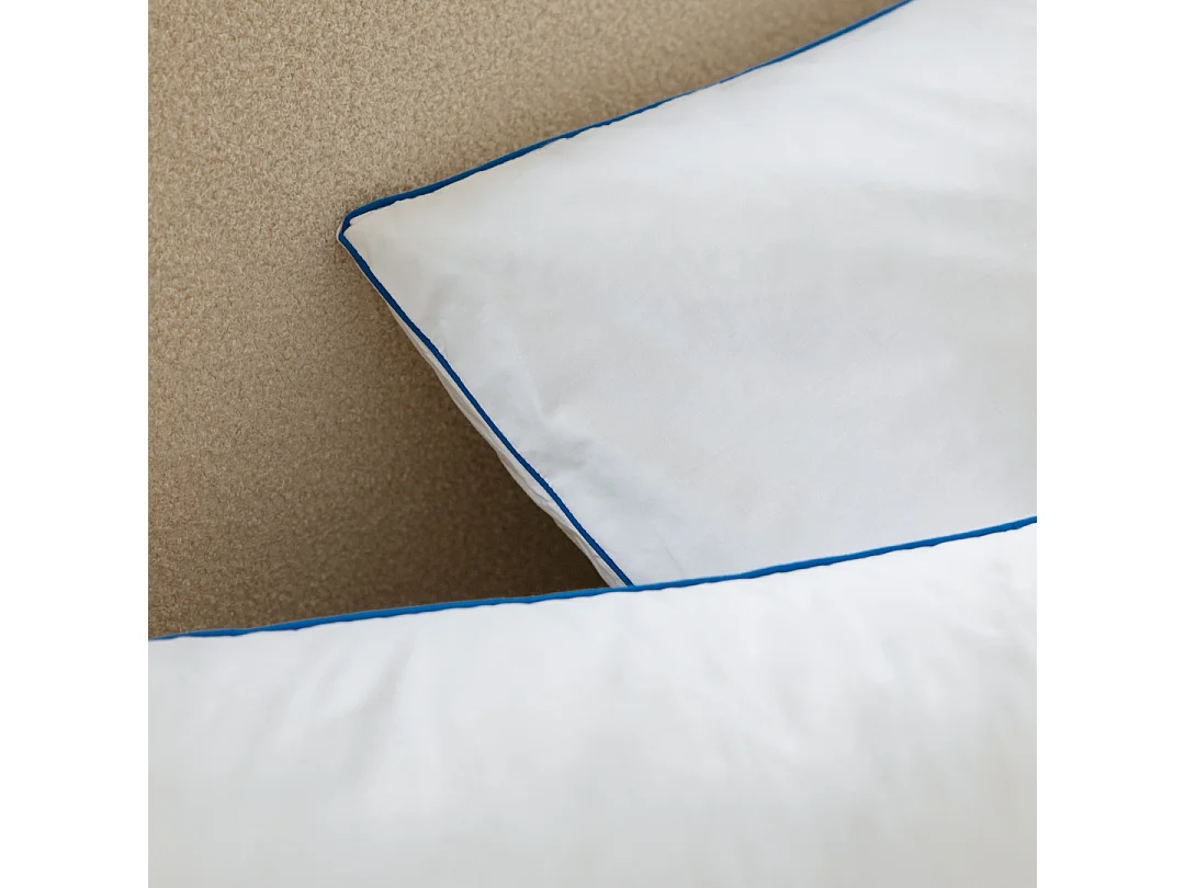 Oreiller moelleux coton et polyester 50x70 épais 12cm