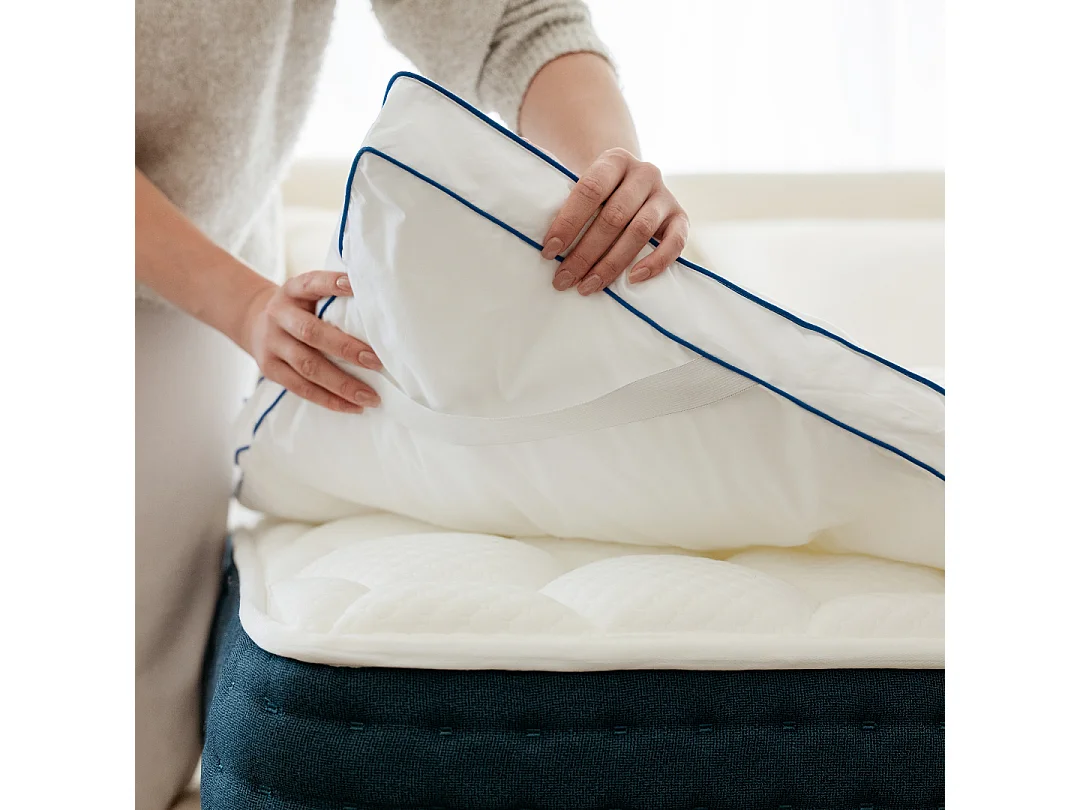 Surmatelas micro-fibre ultra moelleuse 90x200 épais 5cm