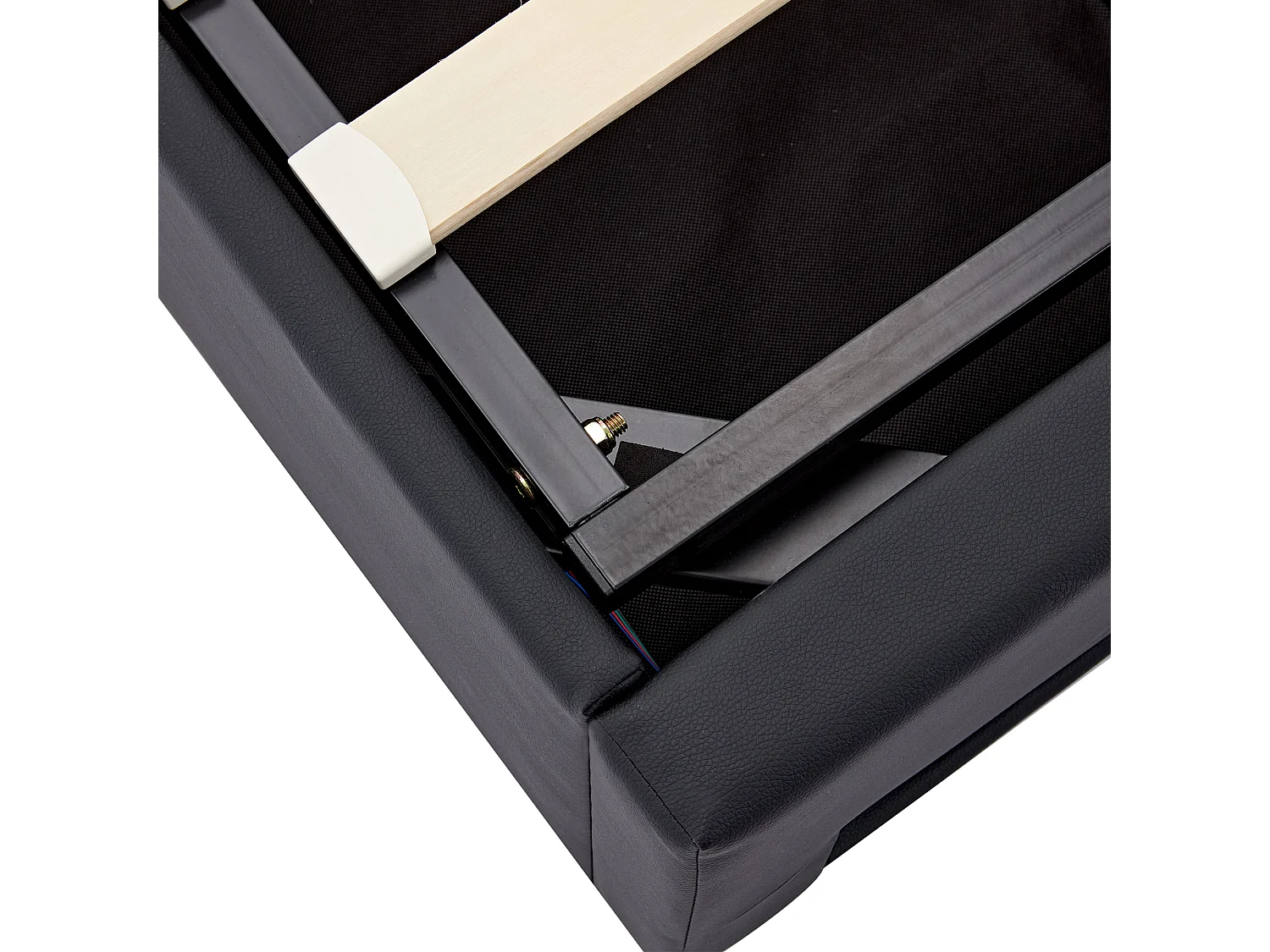 Lit coffre 90x190 cm avec sommier - tête de lit capitonnée avec LED et USB - similicuir - noir (sans matelas)