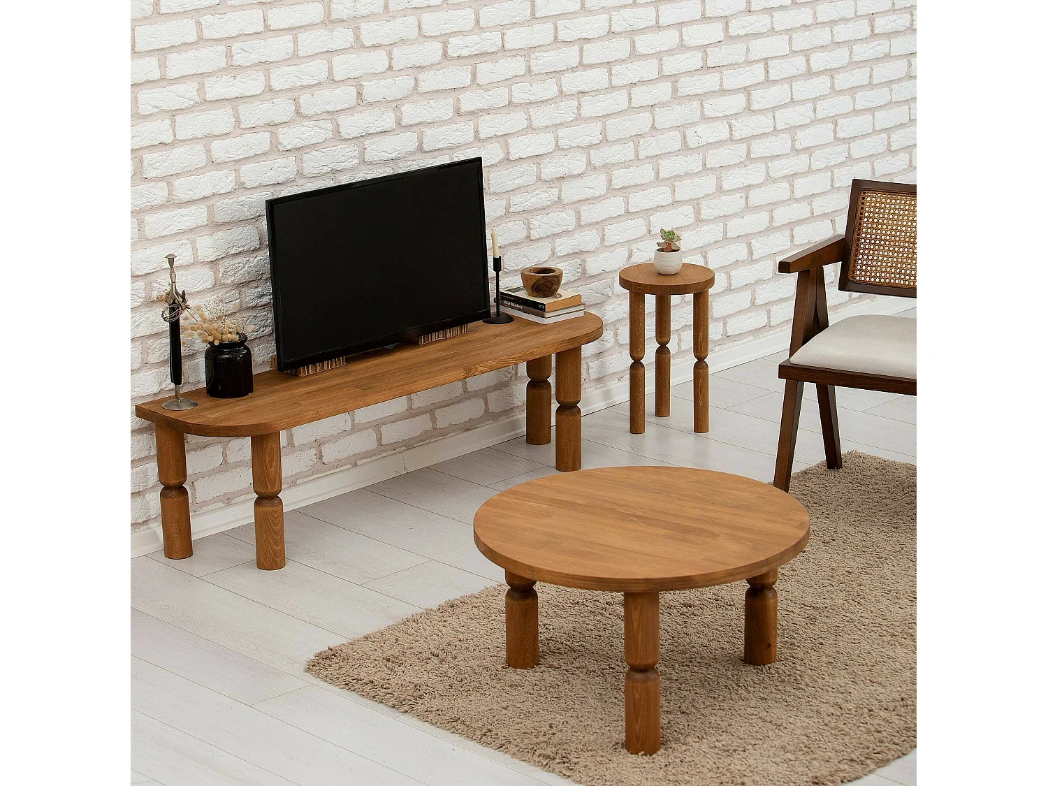 Meuble TV Ceres, Buffet de salon, Armoire basse pour TV, Base murale de rangement, 140x35h40 cm, Chêne