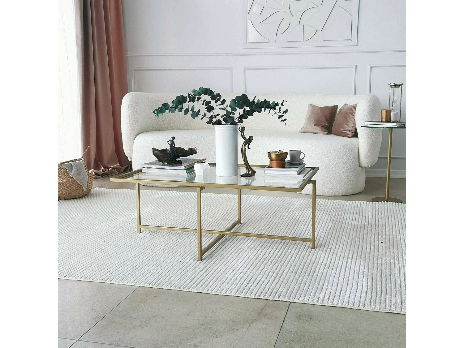 Table basse Dheneb, Table basse, Porte-revues pour canapé, Etagère de salon, 94x64h35 cm, Or