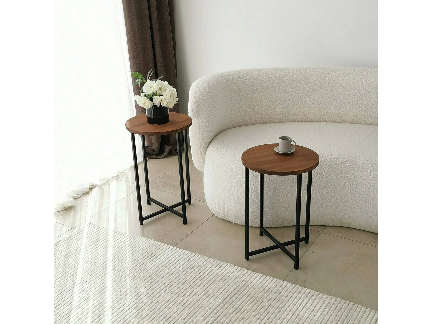 Table basse Furud, Table basse, Porte-revues pour canapé, Etagère de salon, 70x35h55 cm, Chêne