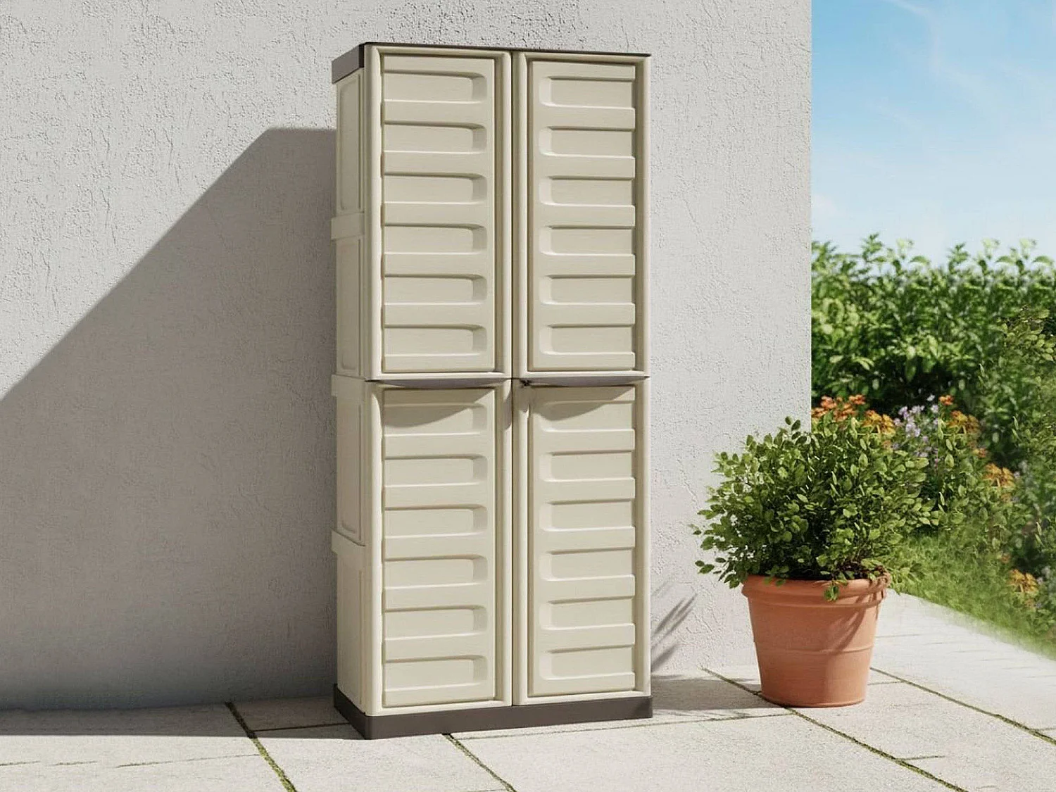 Armoire d'extérieur Avelgem, Armoire de balcon polyvalente, armoire à balais 2 portes, 100% Made in Italy, 70x47h178 cm, Beige et Marron, Finition rayée