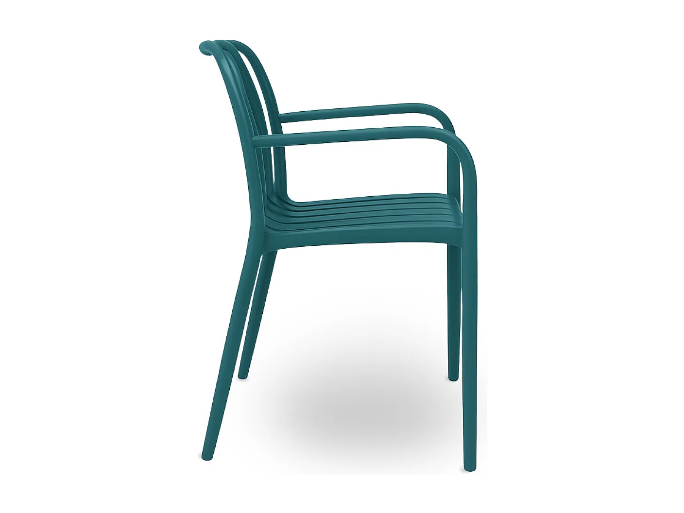 Binnenstoel voor buiten, uitgevoerd in petrolgroen kunststof met premium comfort en armleuningen.