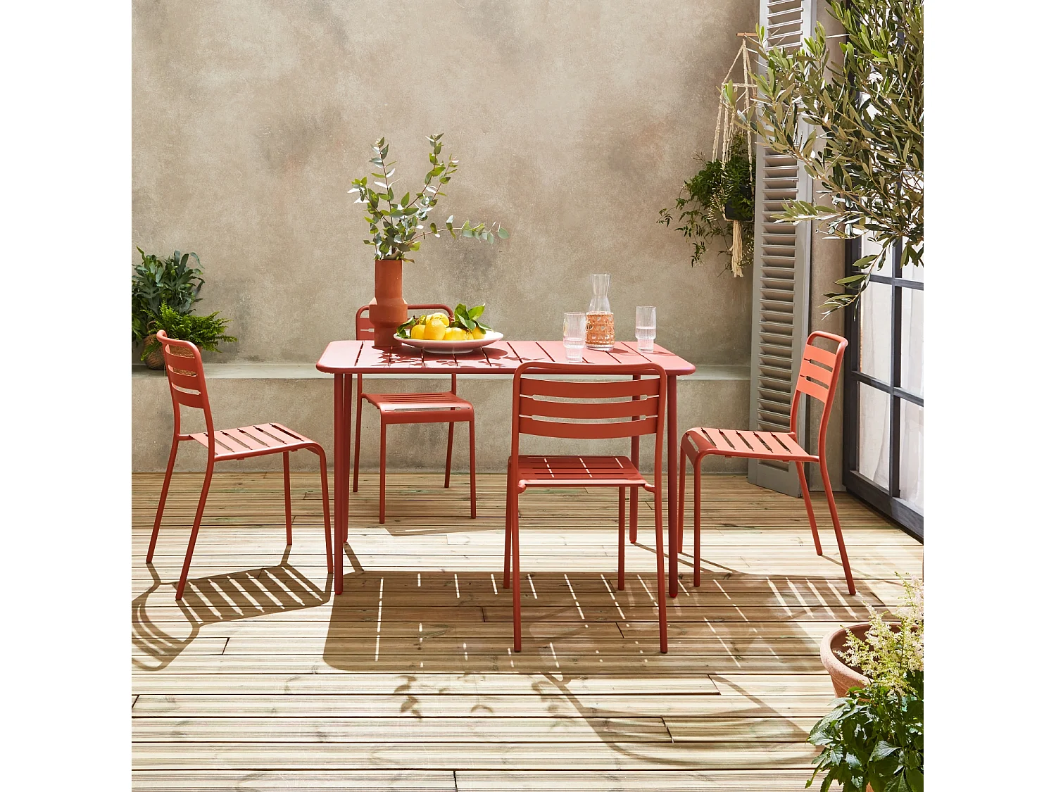 Set tavolo da giardino bistrot in metallo con 4 sedie, terracotta