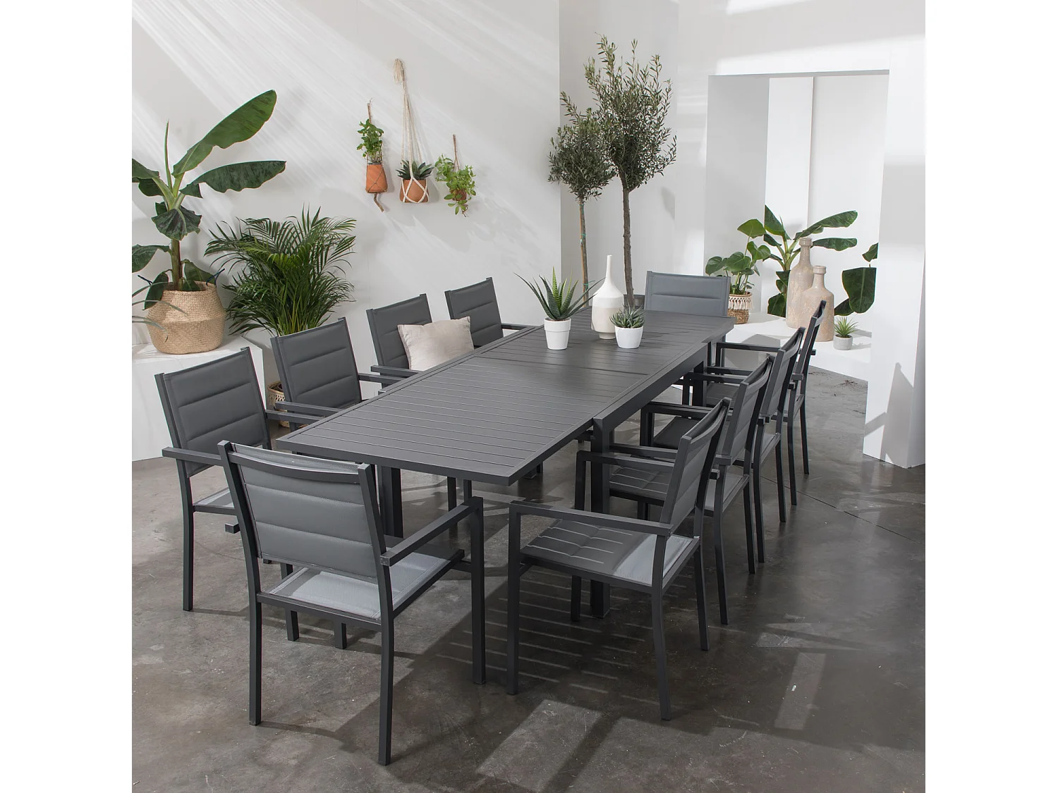 Salon de jardin VENEZIA extensible en textilène gris 10 places - aluminium anthracite