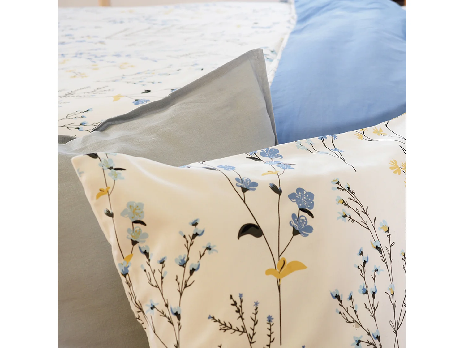 Parure de lit 240x220 cm Satin de coton FANILLE Blanc 3 pièces