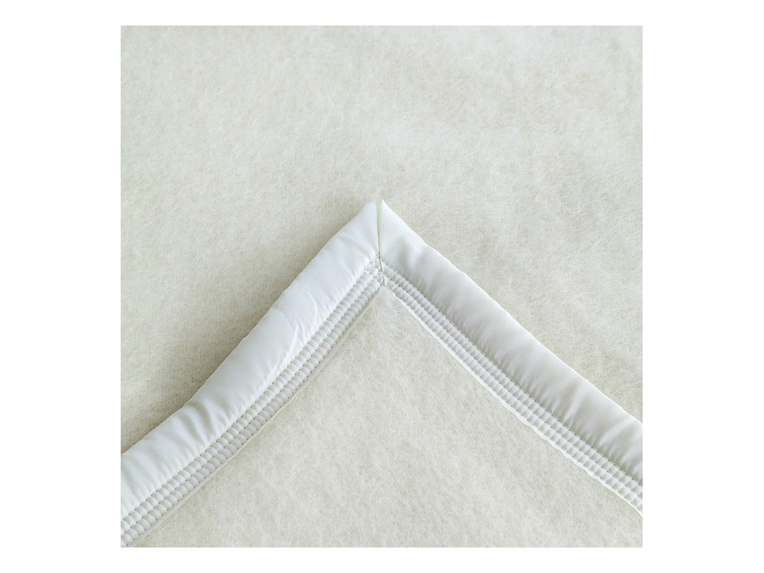 Couverture pure laine vierge Woolmark 500g/m² VOLTA 180x240 cm Blanc Naturel