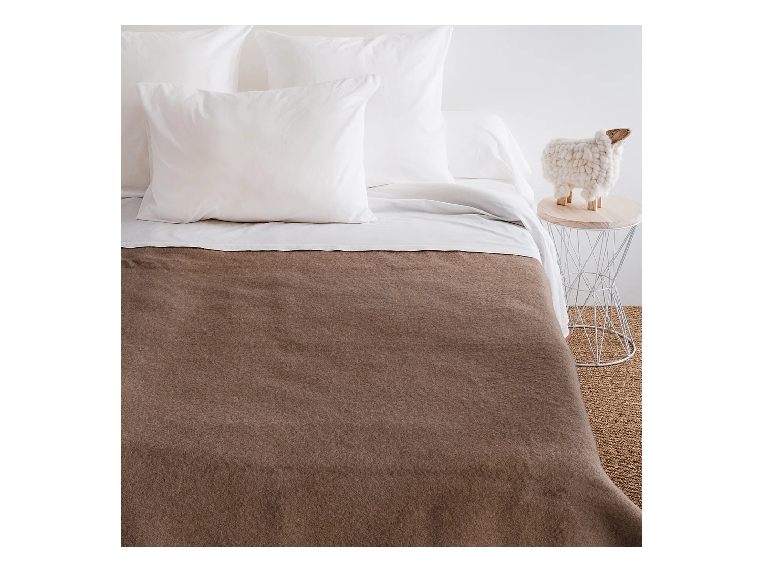 Couverture pure laine vierge Woolmark 500g/m² VOLTA 220x240 cm Marron Chamois