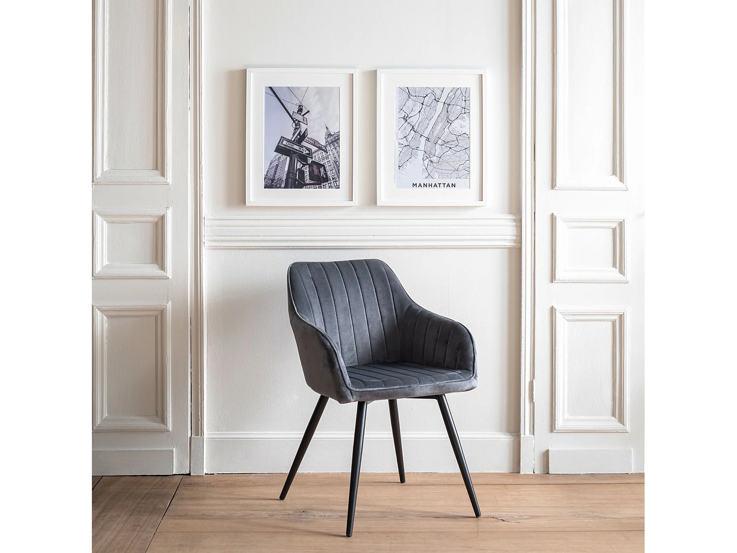 Chaise en velours BERTILLE grise