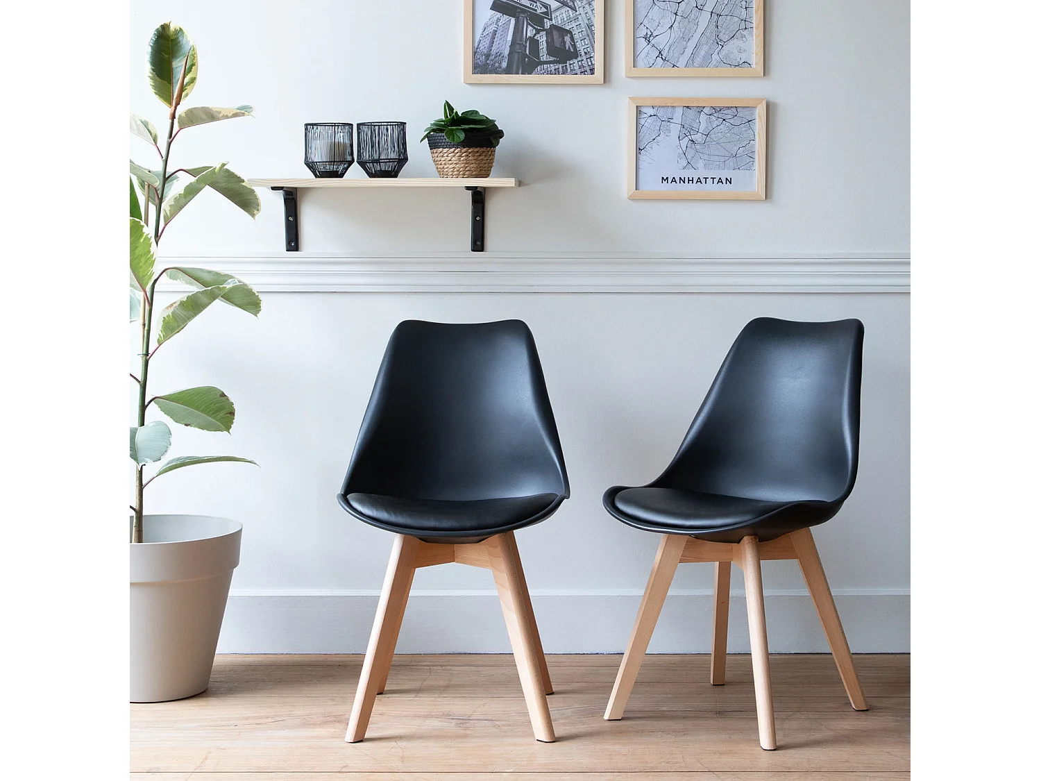 Lot de 2 chaises scandinaves NORA noires avec coussin