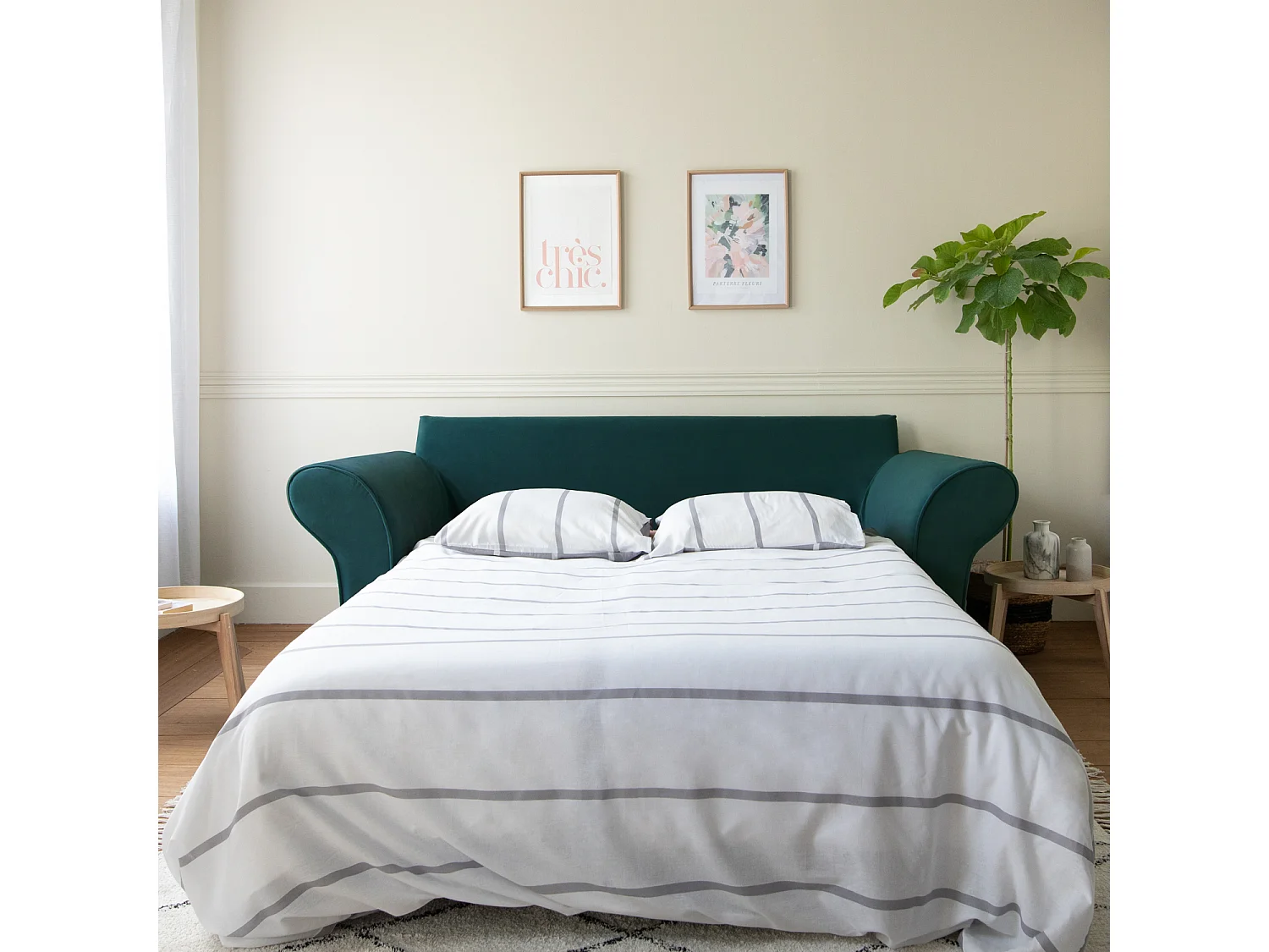 Canapé 3 places convertible en velours vert émeraude OSCAR