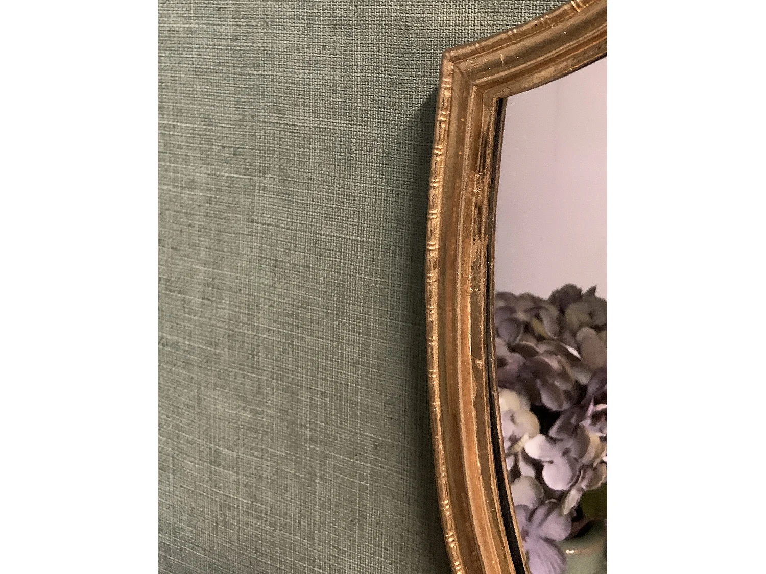 Petit miroir doré 24.8x30.3cm