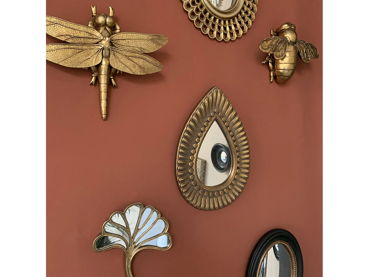 Miroir goutte doré motifs 19,7x27cm