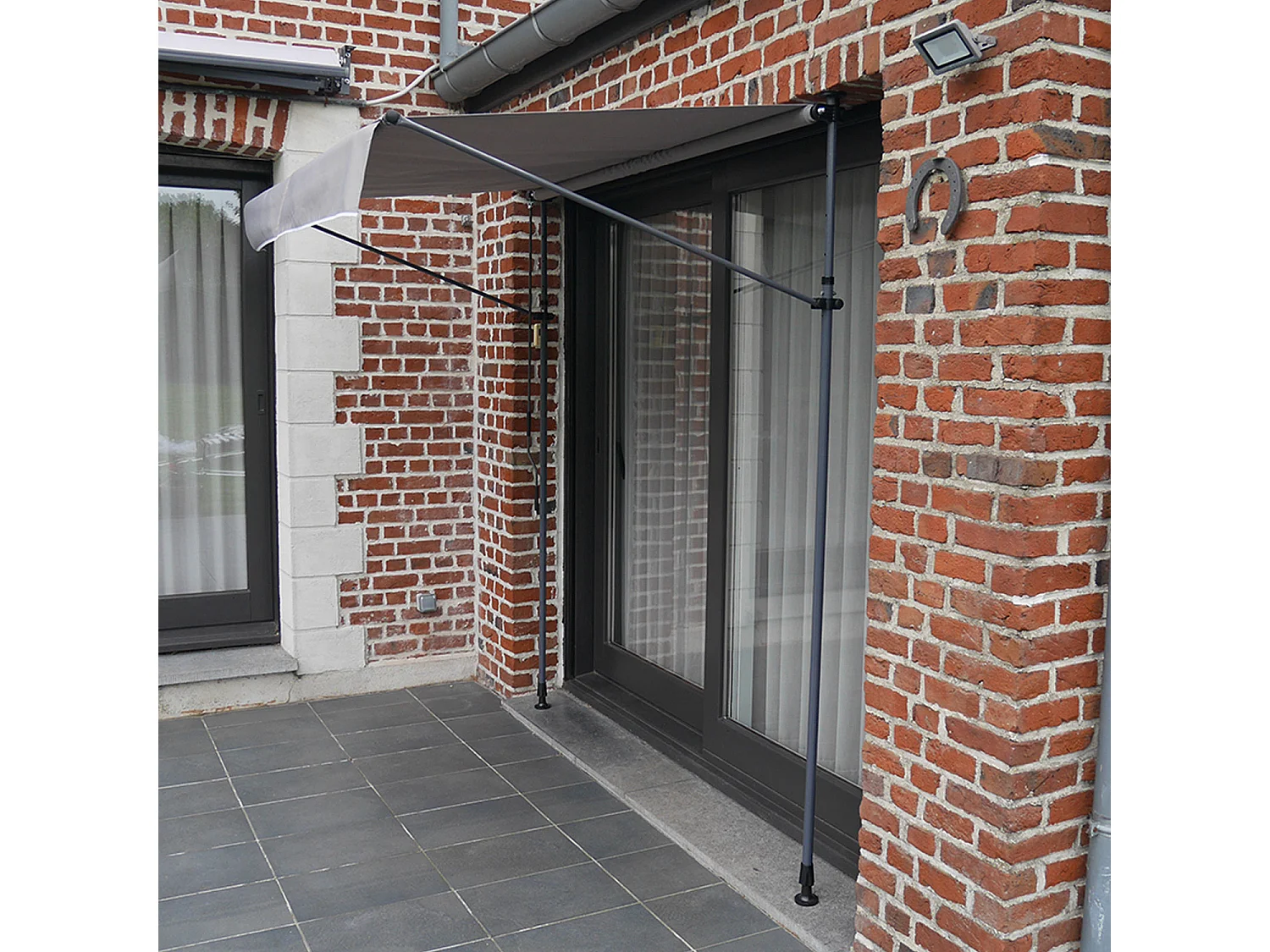 Store banne pour balcon CHENE 2 × 1,2m - Toile grise et structure grise