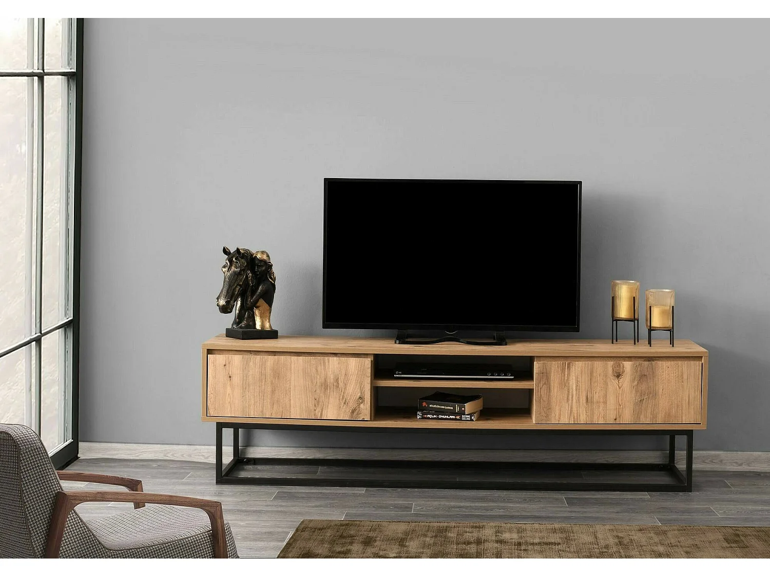 Meuble TV Themis, Buffet de salon, Armoire basse pour TV, Base murale de rangement, 180x40h50 cm, Noir et Chêne