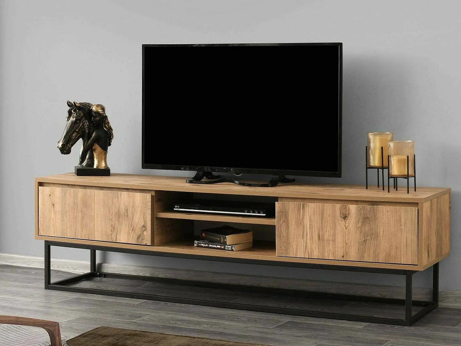 Meuble TV Themis, Buffet de salon, Armoire basse pour TV, Base murale de rangement, 180x40h50 cm, Noir et Chêne