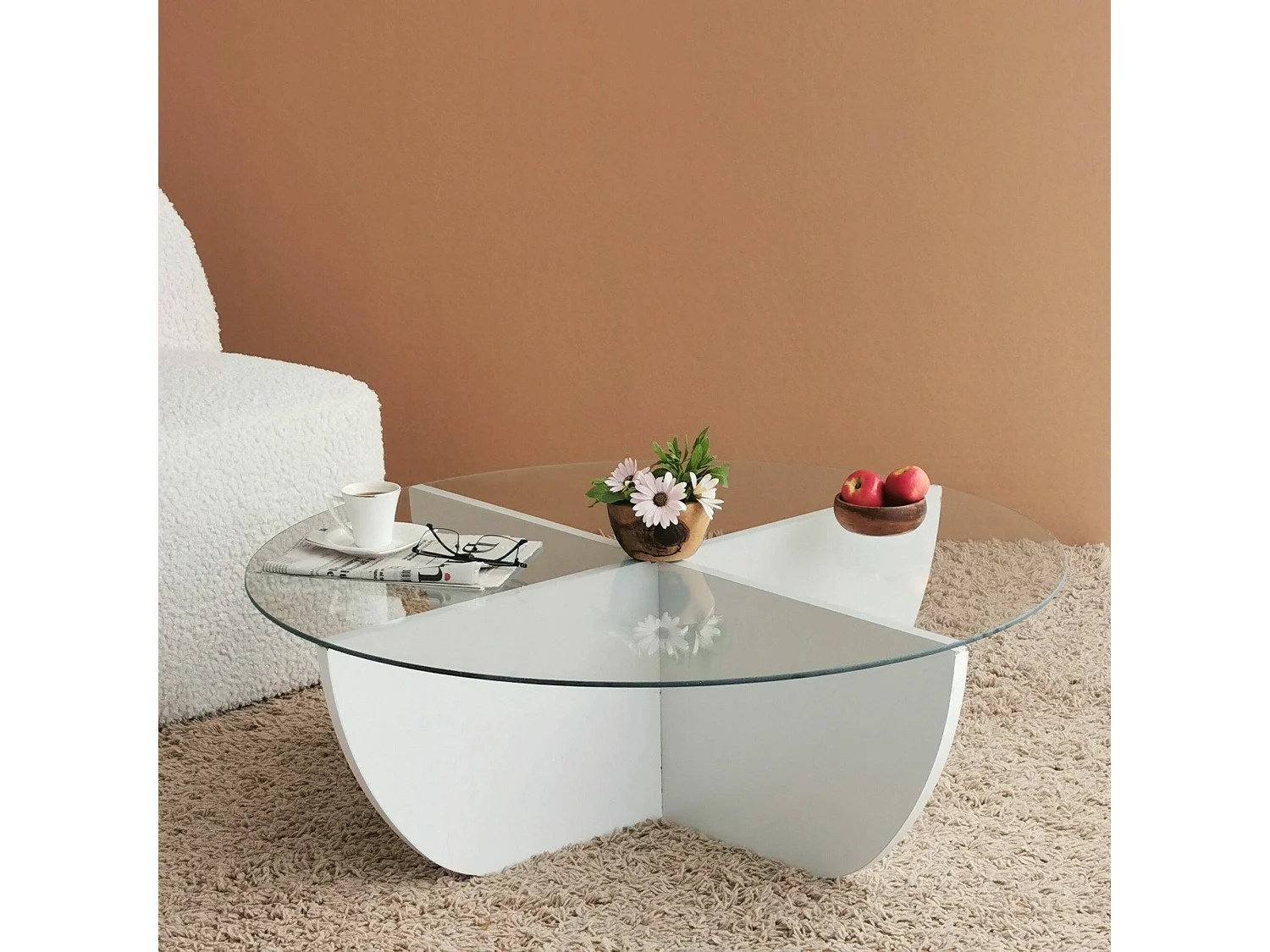 Table basse Jolanda, forme circulaire, 90x90x30h cm blanche, plateau en verre, tablette transparente