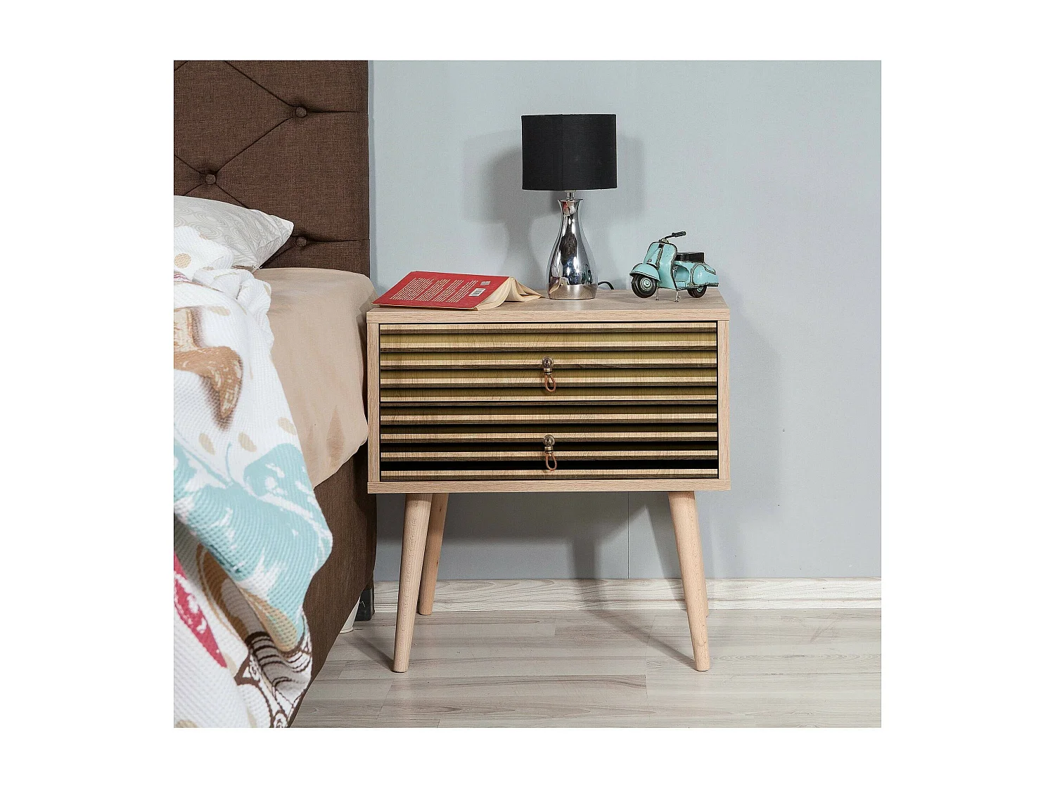 Chevet Antlia, Commode basse, Table de nuit, Étagère de chevet, 60x40h61 cm, Chêne