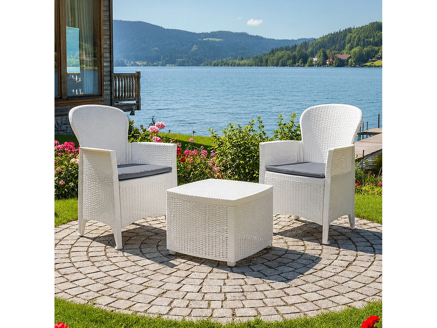 Set salon dâ€™extérieur Dakain, Salon de jardin composé de 2 fauteuils et 1 table conteneur, Salon effet rotin, 100% Made in Italy, Blanc