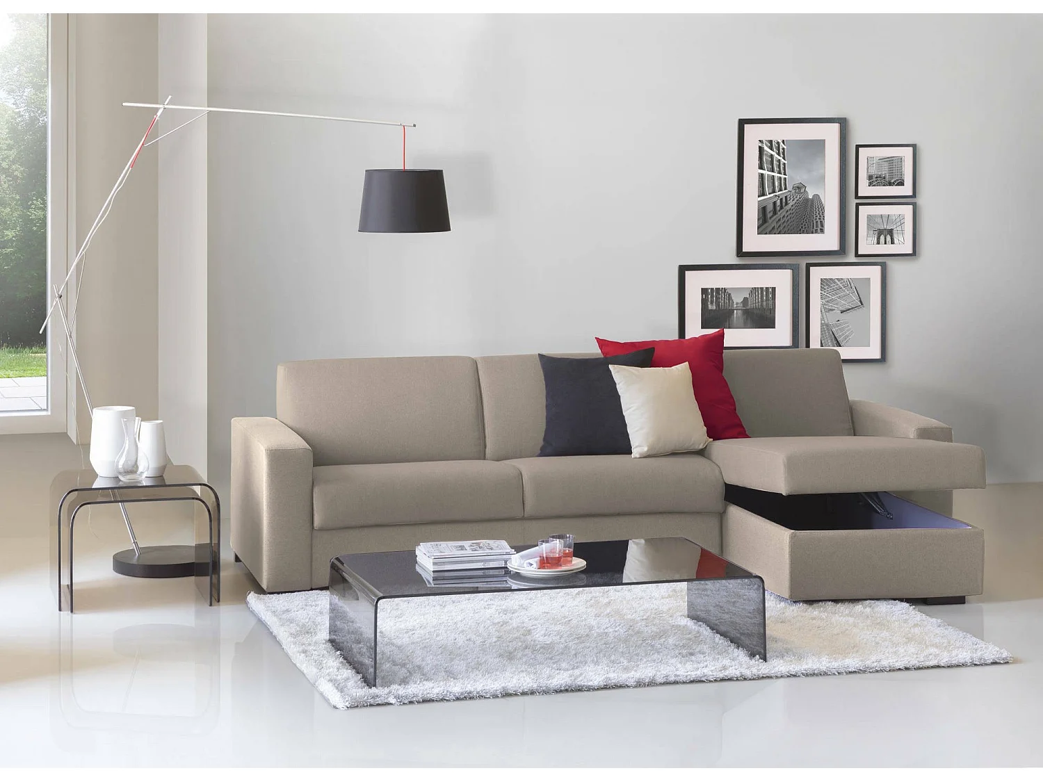 Sofá fixo Debora, Sofá de canto, 100% Made in Italy, Sofá de ala, com penínula de arrumação reverível, em tecido acolchoado, com braço fino, 260x95h90 cm, Taupe