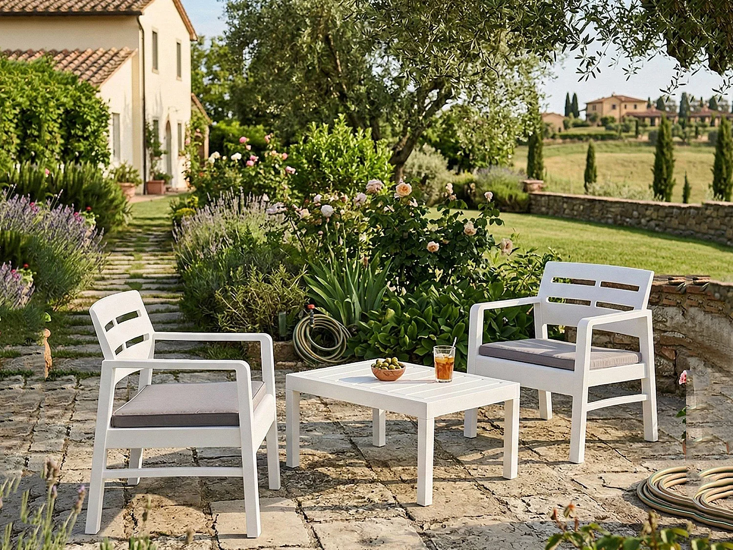 Dmora tuinset Benevento Wit 2 Zitplaatsen, Tafel. Waterafstotend, Outdoor Made in Italy