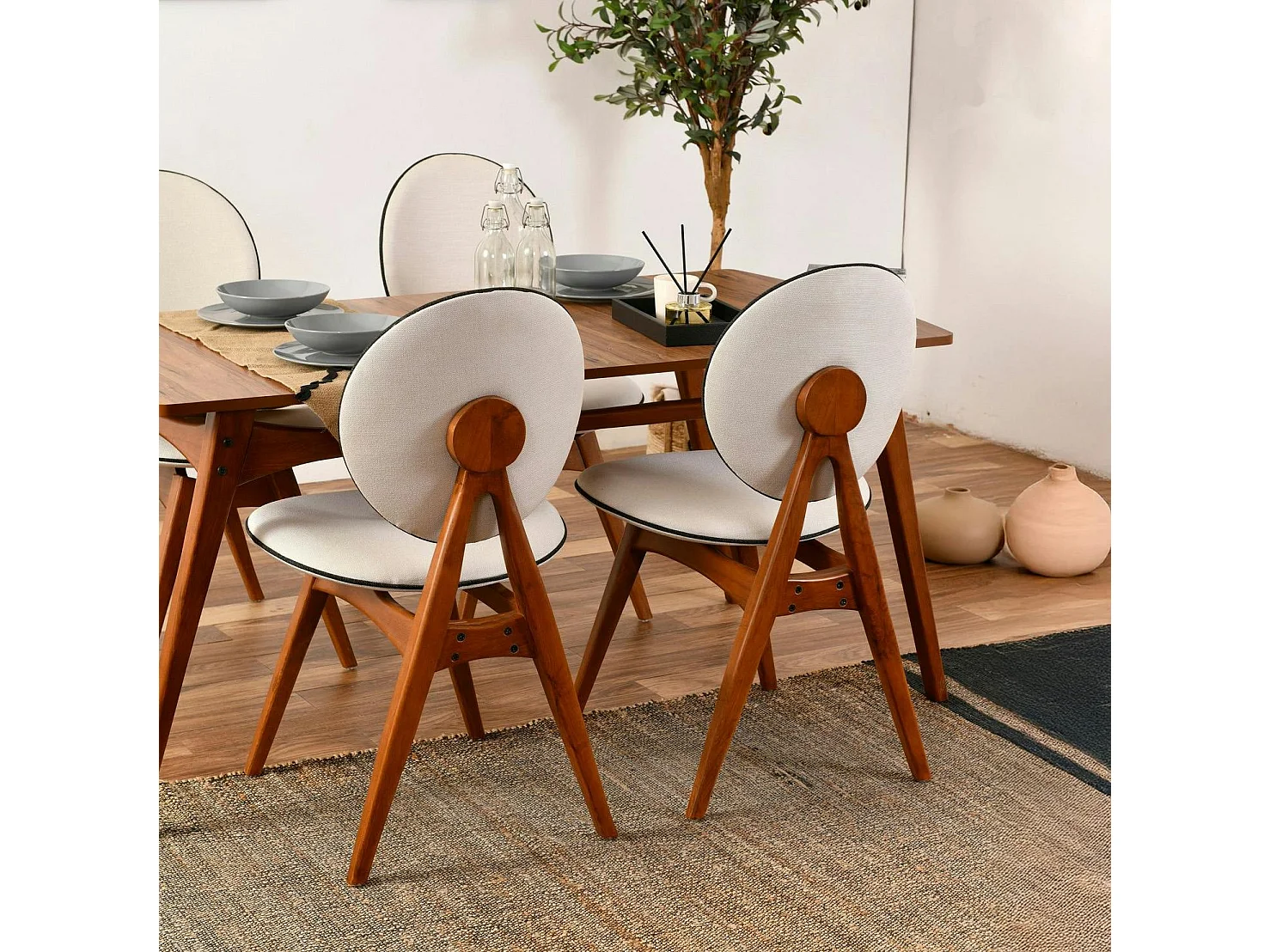 Ensemble salle à manger vintage - 4 chaises écrues SITIA