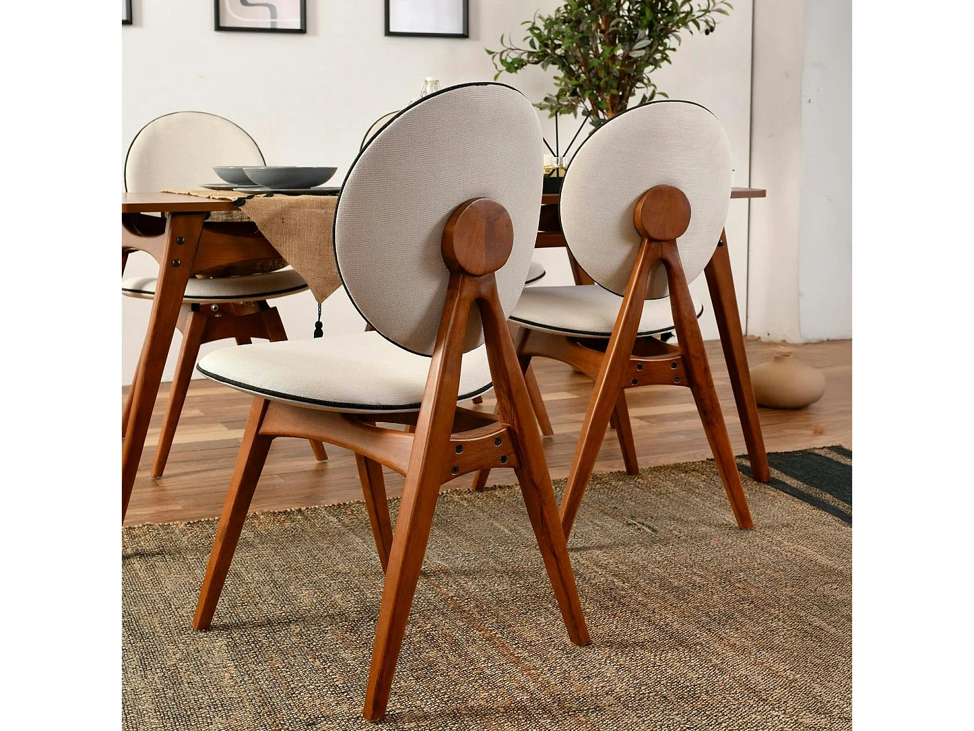 Ensemble salle à manger vintage - 4 chaises écrues SITIA