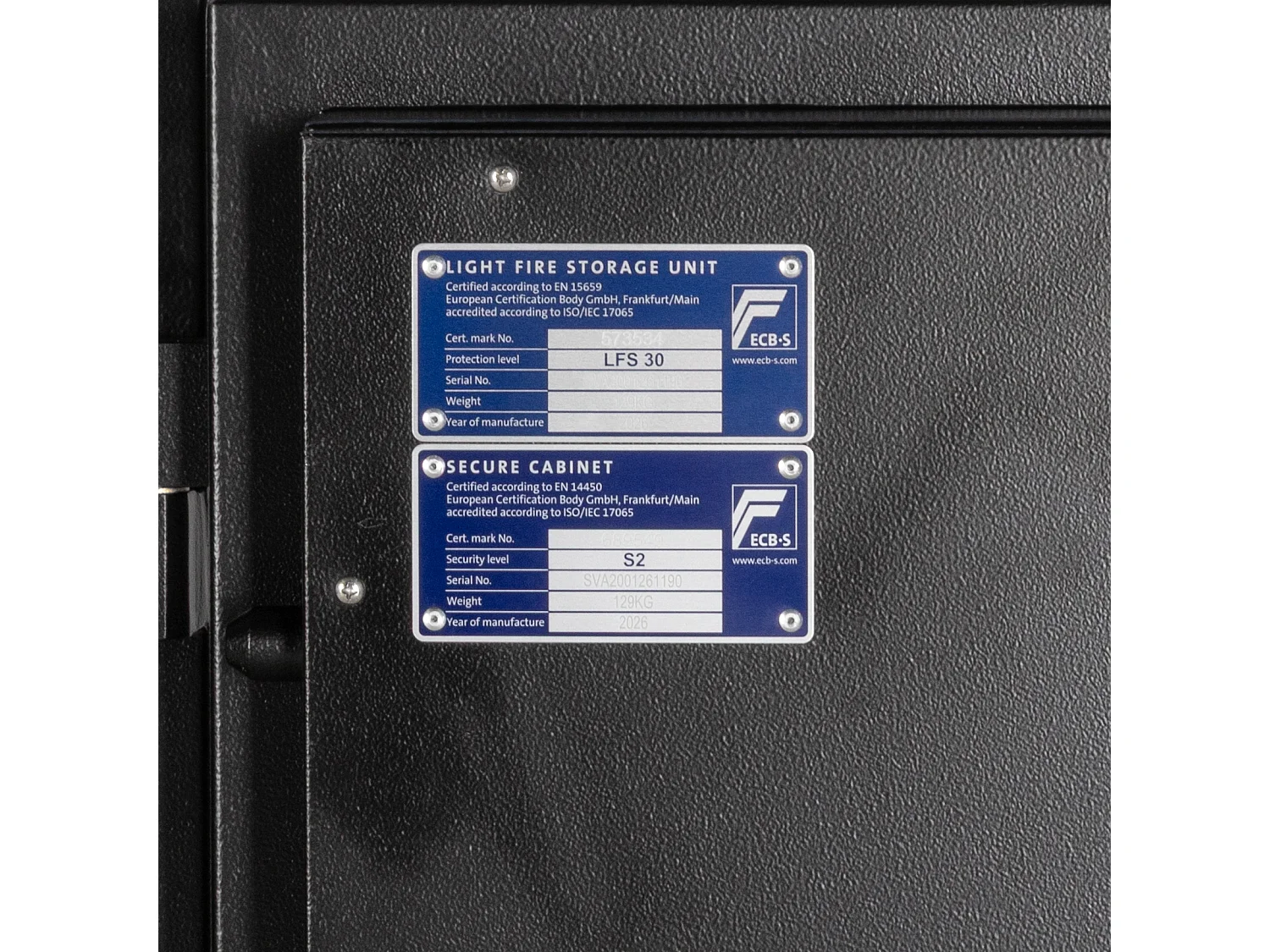 Coffre-fort S2 à clé en acier noir - anti-effraction et feu - L48 x l43,5 x H83 cm - 78L - MIRILO