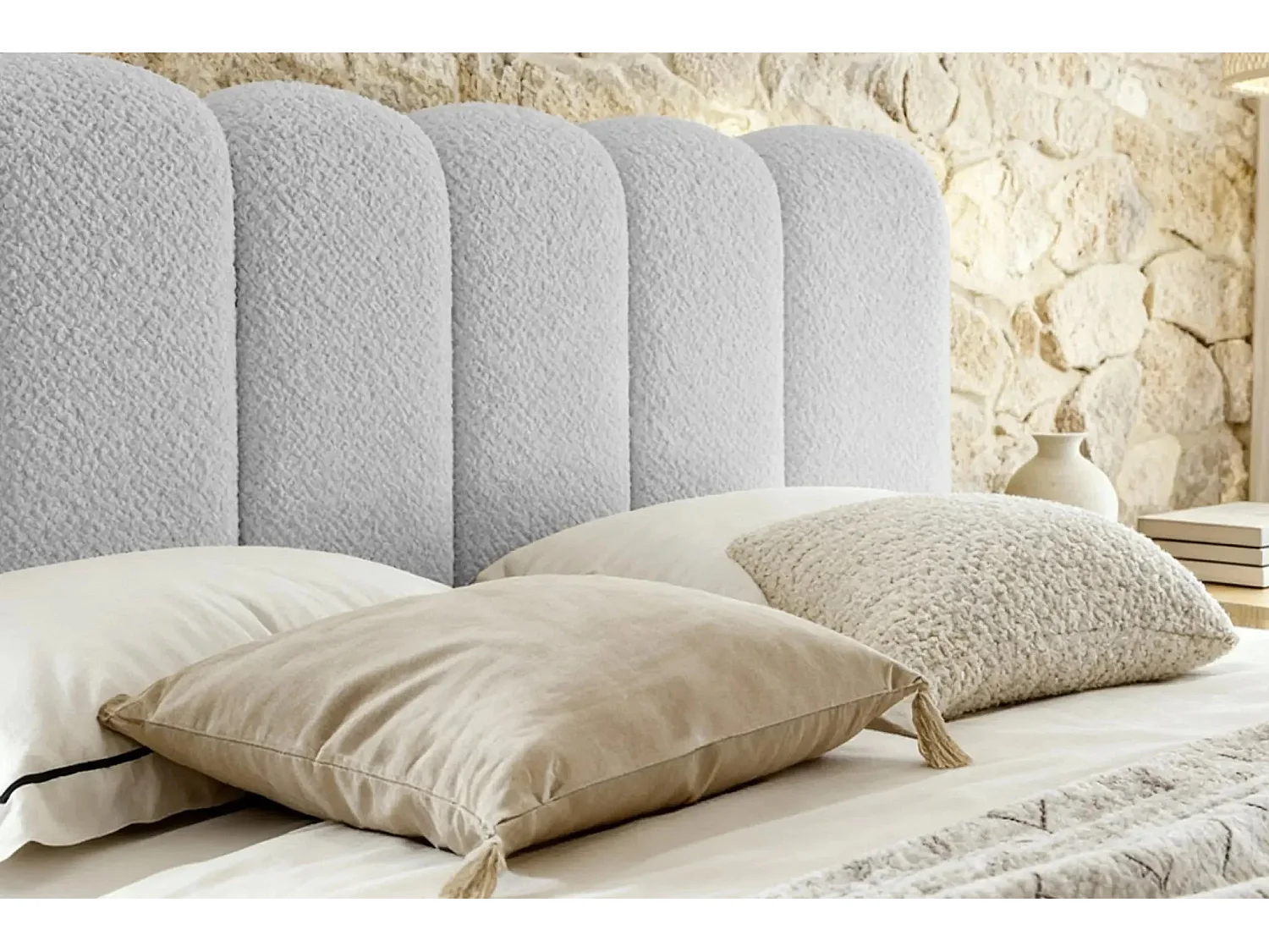 GARANCE - Lit coffre tissu chenille 160x200cm - Gris clair