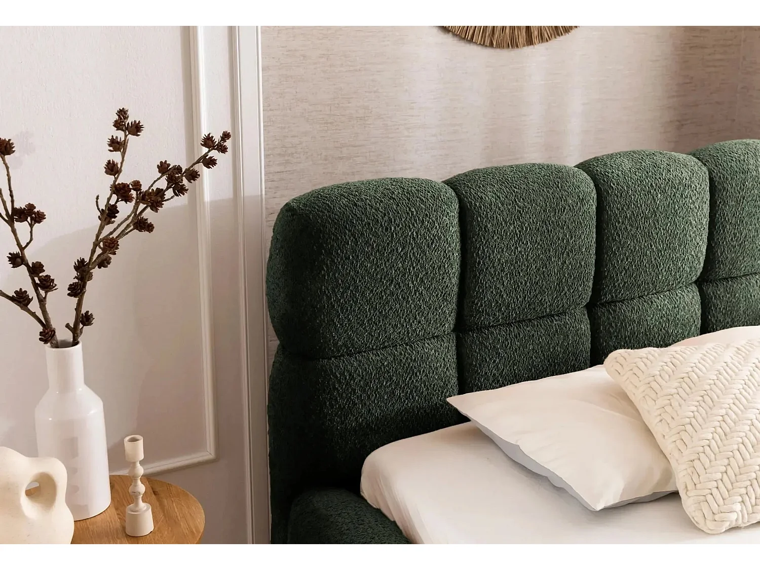 ELISE - Lit coffre tissu bouclette 180x200cm Vert