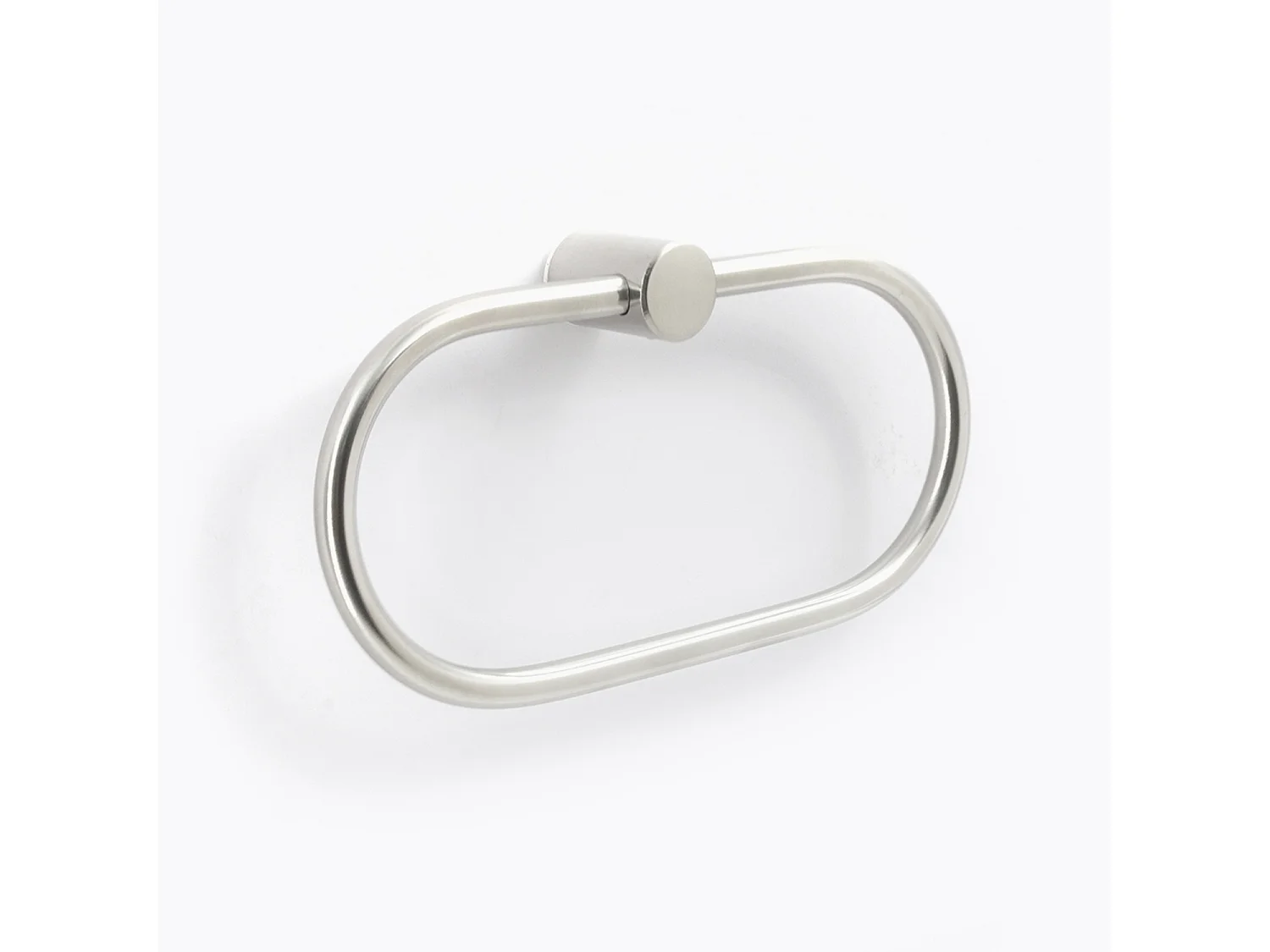 Anneau porte-serviette Piccolo en inox brillant - BATHBAZAAR