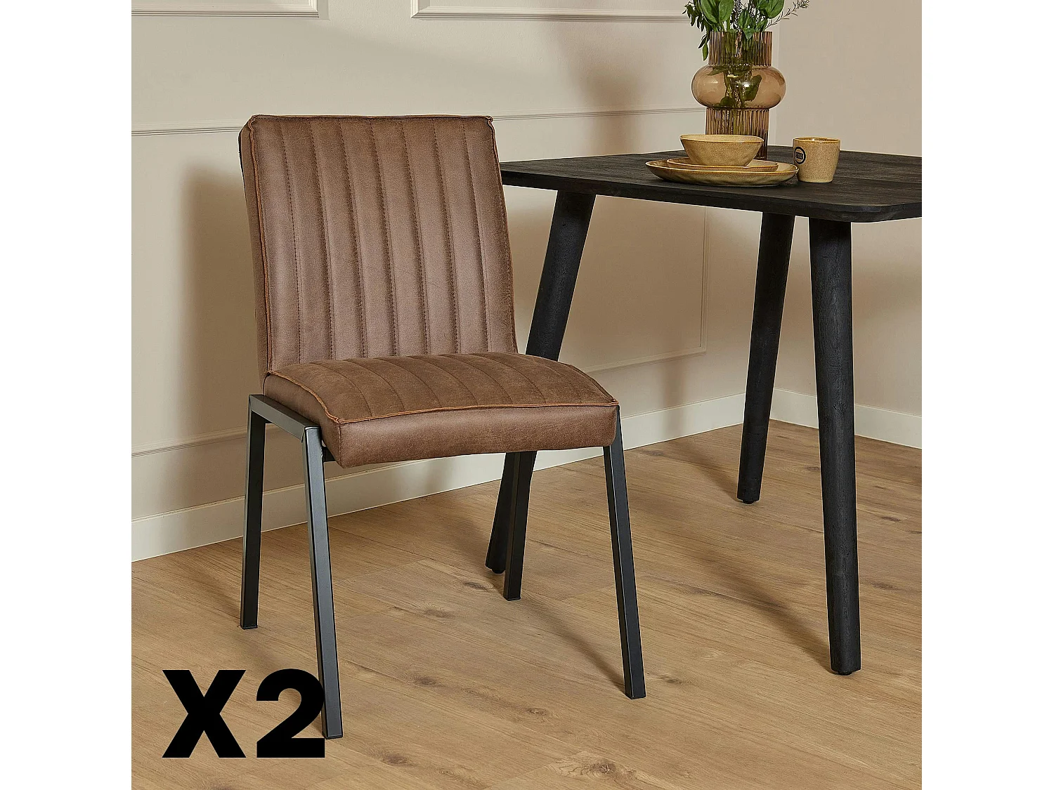 Chaise marron rembourrée à bandes (lot de 2) CORTINA