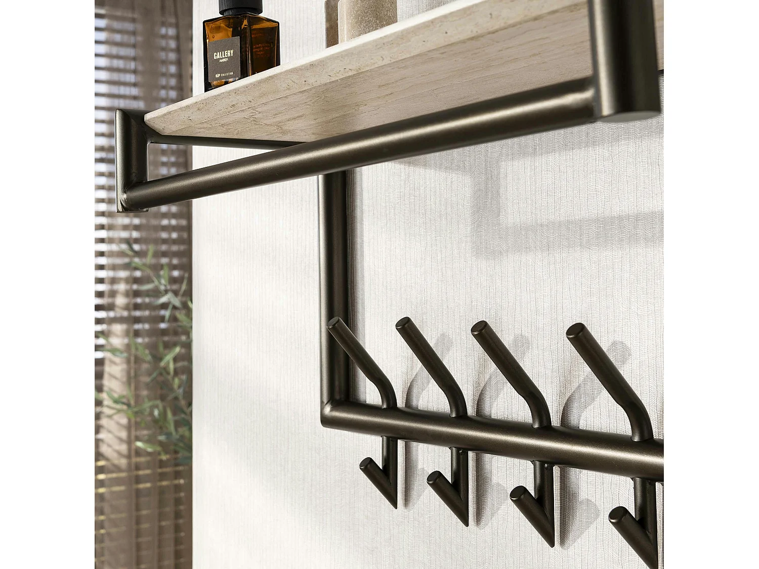 Portemanteau métal fini bronze 10 crochets 1 étagère RALF