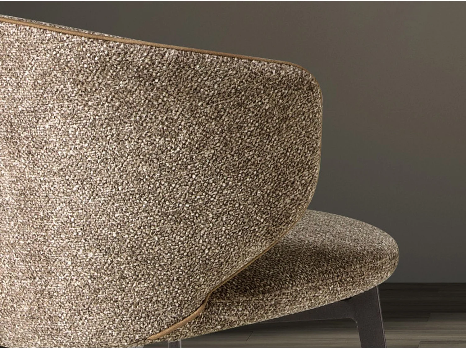 Stoel van gemarmerde stof bruin