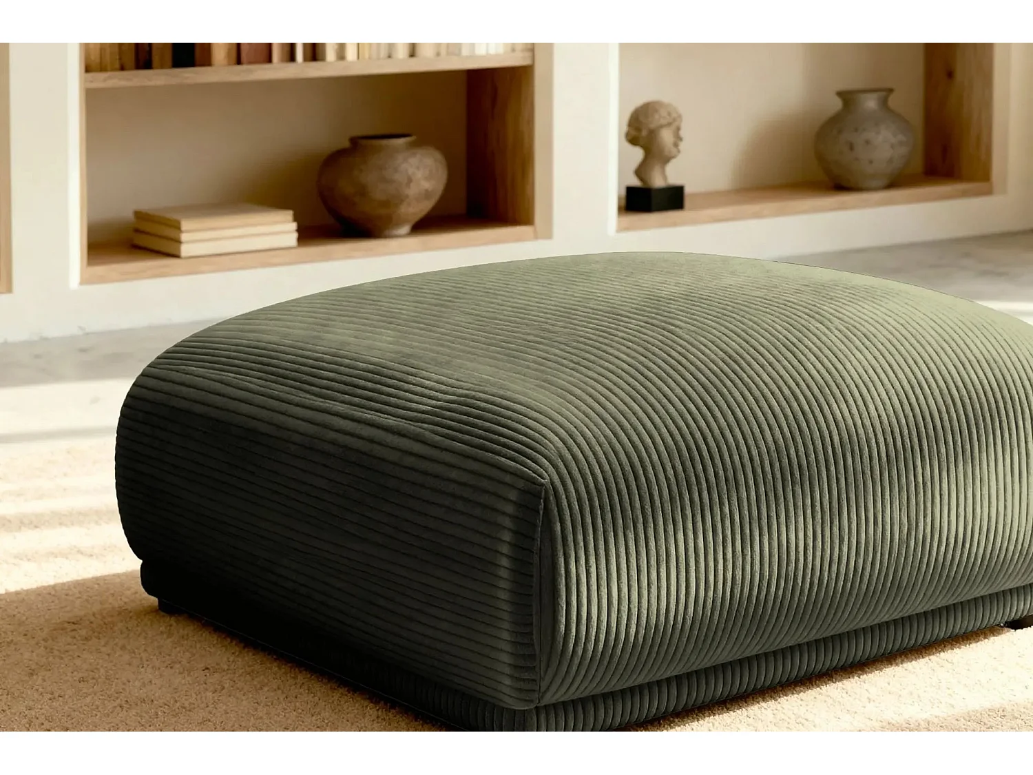 ROSALIE - Pouf en velours côtelé Vert 102x83x46