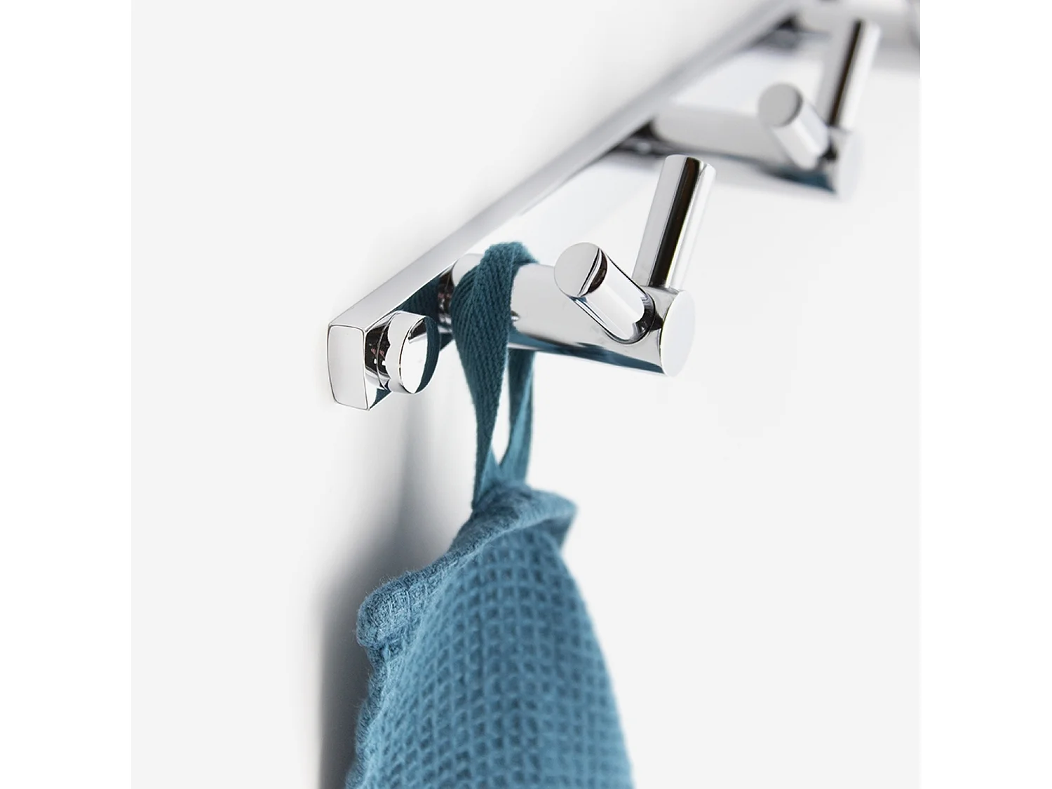 Patère salle de bain 3 têtes inox brillant - Vito - BATHBAZAAR